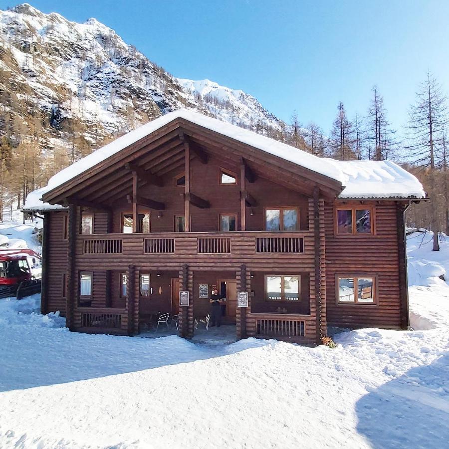 Chalet Rosa Dei Monti Hotel Valprato Soana Ngoại thất bức ảnh